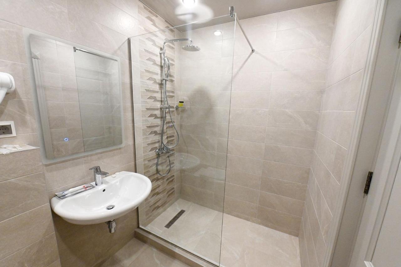 Prime Hotel غيومري المظهر الخارجي الصورة