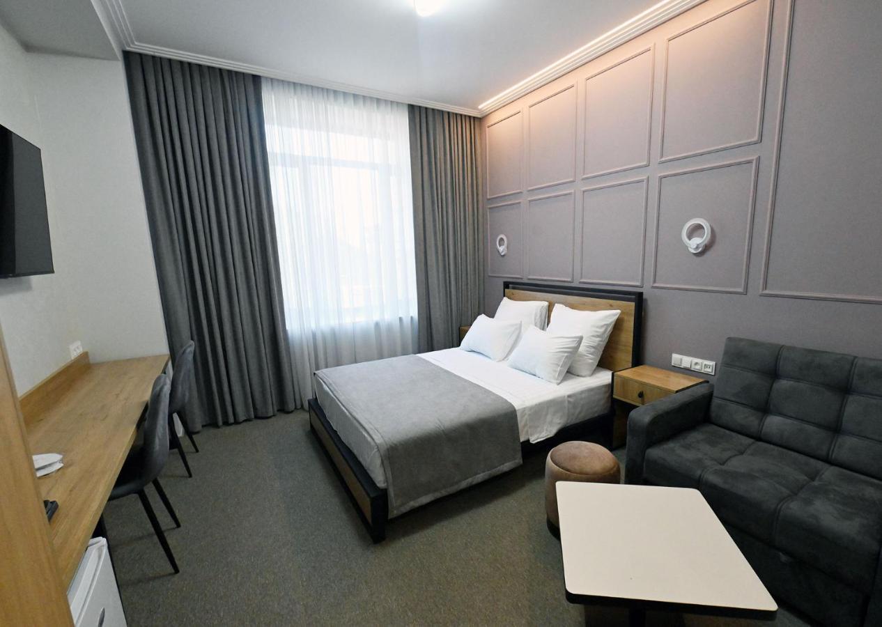Prime Hotel غيومري المظهر الخارجي الصورة