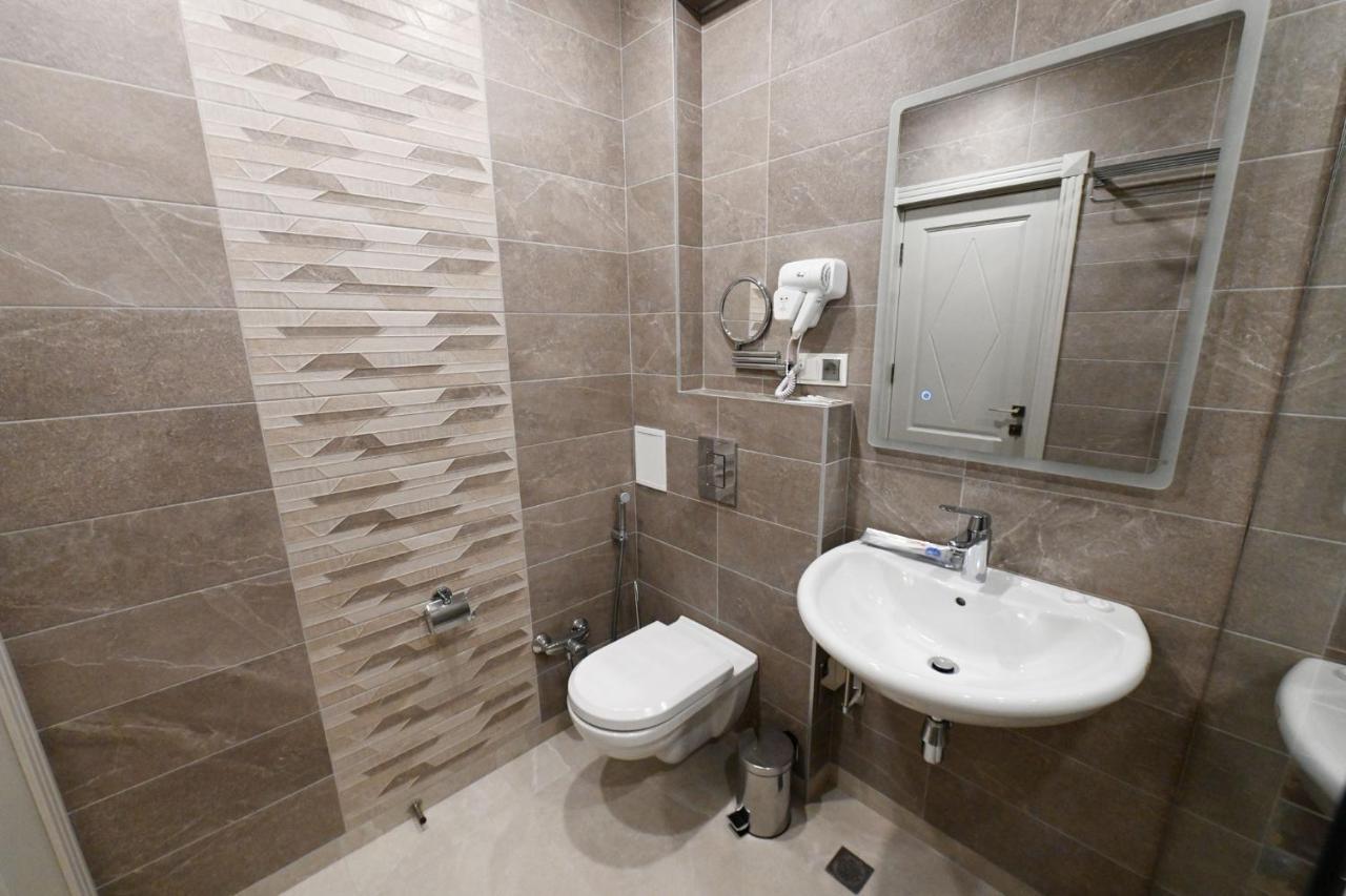 Prime Hotel غيومري المظهر الخارجي الصورة
