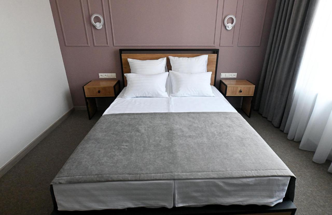 Prime Hotel غيومري المظهر الخارجي الصورة
